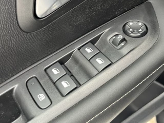 Peugeot 208 Hybrid 110 e-DCS6 Automaat Allure  | Adaptive Cruise Control | Parkeersensoren voor + achter | Carplay/Android Auto | / 26