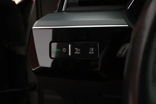 Audi Q8 e-tron 50 340pk quattro Advanced Edition 95 kWh SOH 91% Trekhaak Camera Sportstoelen Stoelverwarming / 16