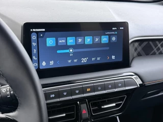 MG MG3 Hybrid+ 1.5 Hybrid+ Luxury ONDERHOUD GEHAD BIJ DEALER, DIRECT LEVERBAAR | 7 JAAR MG FABRIEKS GARANTIE TM 02-2032 | STOEL + STUURVERWARMING | 360 CAMERA | ADAP. CRUISE | DODE HOEK | KEYLESS | APPLE CARPLAY | / 33