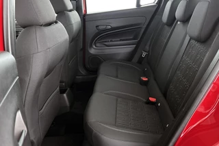 Fiat 600 1.2 Hybrid Urban / 7