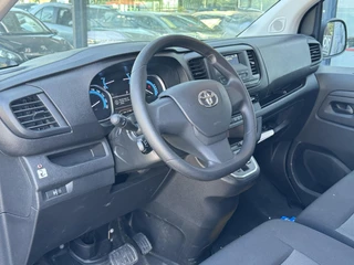 Toyota PROACE Electric Verso LONG EXTRA RANGE DYNAMIC 75KWH 8-PERSOONS ROLSTOEL / INVALIDE VERLAAGD-INBOUW-OPRIJPLAAT 2x SCHUIFDEUR / 7