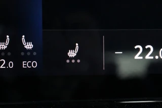 Volkswagen ID.3 Life 58 kWh 204PK 90% SOH IQ.Lights | Adaptive Cruise | Stoelverwarming | Camera / 18