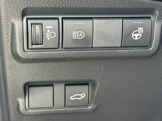 Toyota Corolla Cross Hybrid 140 DYNAMIC STOEL/STUURVERW 18'' LM-VELGEN PARK-SENSOREN CLIMA AD-CRUISE CAMERA APPLE/ANDROID KEYLESS / 18