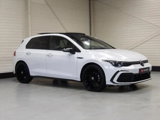Volkswagen Golf 1.5 eTSI 130pk 7-DSG R-line / 4