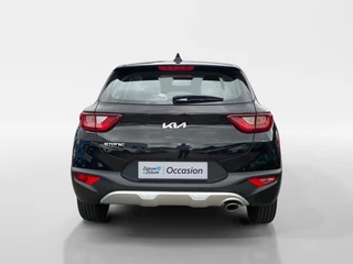 Kia Stonic 1.0 T-GDi MHEV ComfortLine | Airco | Navigatie | Cruise control | Parkeercamera | Apple Carplay/Android Auto / 4