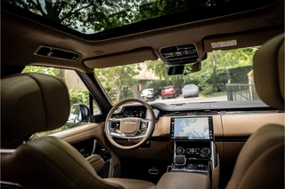 Land Rover Range Rover 4.4 P530 Autobiography Koelbox 23" Trekhaak Hot Stone Massage / 22