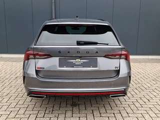 Skoda Octavia 1.4 TSI * RS iV * Navigatiesysteem * Parkeercamera * Stoelverwarming * Head up display * / 38