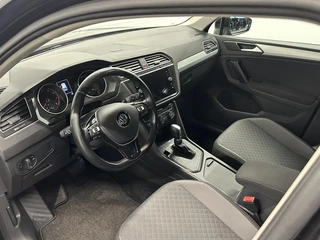 Volkswagen Tiguan 1.4 TSI ACT Comfortline Business CRUISE NAVI DAB LM ECC. / 15