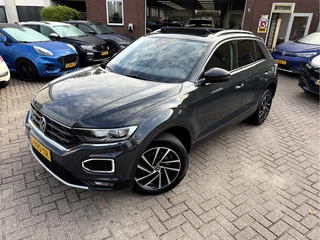 Volkswagen T-Roc 1.5 TSI Style Business  Panoramadak, Stoelverwarming, App Connect / 21