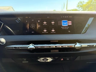 DS 4 E-Tense Rivoli Cross LEER - NAVI - CAMERA - TREKHAAK / 27
