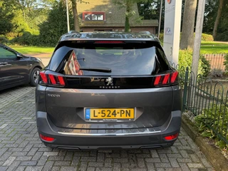 Peugeot 5008 1.2 PureTech Blue Lease Allure  7-Persoons / 63