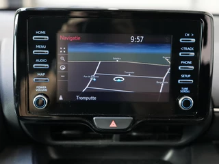 Toyota Yaris 1.5 Hybrid Comfort ✅Dode Hoek✅Adapt. Cruise✅Lane Ass.✅Navi✅Camera✅Clima✅ / 9