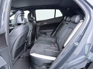 Kia Sportage 1.6 T-GDi Hybrid GT-Line  €5.000,- voordeel - Stoel/stuur verwarming - Schuif/kanteldak - LED verlichting - Head up Display - Keyless entry/start - 18'' lichtmetalen velgen - 7 jaar fabrieksgarantie of 150.000km / 34