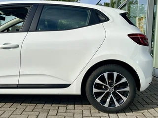 Renault Clio 1.0 TCe 90 Evolution  | Lichtmetaal | Parkeersensoren | Airco | Cruise Control | NL Auto | BTW Auto | Apple CarPlay/Android Auto / 13