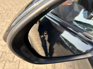 Toyota Yaris 1.5 Hybrid GR SPORT PANODAK STOEL/STUURVERW JBL-AUDIO HEAD-UP 18'' LM-VELGEN PARK-SENSOREN NAVI KEYLESS CAMERA APPLE/ANDROID NL-AUTO 1E-EIG / 33