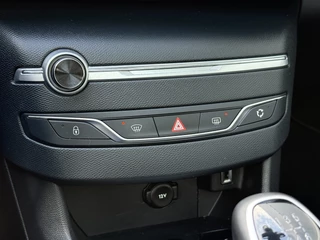 Peugeot 308 BWJ 2020 1.2 111 PK Blue Lease Executive PANO | LANE ASSIST | CARPLAY + ANDOID | NAVI | CLIMA | CRUISE | LMV | PDC / 26