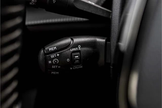 Peugeot 2008 1.2 PureTech Allure Pack  | Camera | Trekhaak | LED / 37