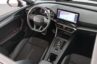 CUPRA Leon Sportstourer 1.4 e-Hybrid Business Panoramadak Stuur-Stoelverwarming Camera / 35