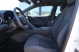 Toyota C-HR 1.8 HYBRID 140 1e EIGENAAR NL-AUTO AD-CRUISE APPLE/ANDROID LMV PARK-SENSOREN BLIND-SPOT-MONITOR / 16