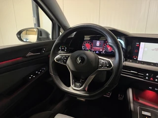 Volkswagen Golf 1.5 eTSI R-Line Pano Virtual Camera IQ Light / 14