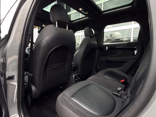 Mini Mini Countryman 1.5 Cooper Chili / Pano / CarPlay / Trekhaak / 18