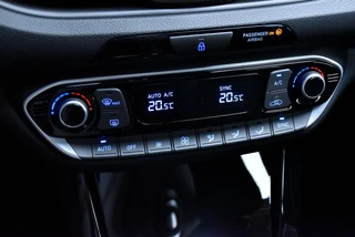 Hyundai I30 Wagon 1.0 T-GDI 48V MHEV Comfort I 120pk I  Demo | Navi I Camera I Cruise / 20