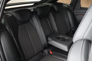Audi Q4 Sportback e-tron 40 S edition 77 kWh SOH 93% Trekhaak Camera HUD Sonos Panoramadak Stoelverwarming Navigatie S-Line / 48