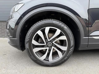 Volkswagen T-Roc 1.5 TSI DSG Active CLIMA*CARPLAY*PDC*STOELVERW / 9