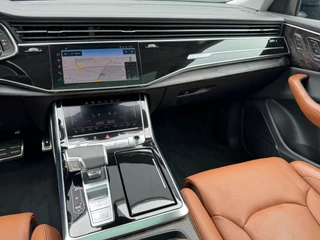 Audi Q8 55 TFSI QUATTRO * S-line * Panoramadak * Stoel koeling/verwarming * Stoel/spiegel memory * / 13