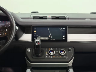 Land Rover Defender 110 2.0 D200 110 | Pano | PPF | Meridian | Trekhaak | Carplay | Geel kenteken / 18