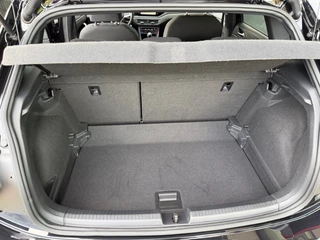 Volkswagen Polo 1.0 TSI R-Line IQ light | Carplay | Camera | Climate | Stoelverwarming | Rijklaar incl. garantie / 26