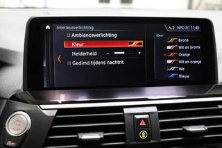 BMW X3 xDrive30i High Executive xLine Automaat  / Panoramadak / Trekhaak / Sportstoelen / Leder / 19 Inch / Driving Assistant Plus / Hifi / LED / Head-Up Display / Achteruitrijcamera / Stoelverwarming / Adaptief Onderstel / Multifunctioneel Instrumentenpaneel / 46