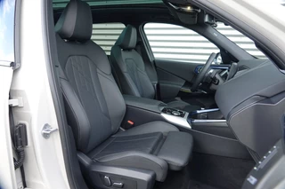 BMW X3 30e xDrive  M Sport | Panodak | Trekhaak | Memory | Driving Assistant | 21 Inch | Iconic Glow | / 23