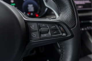 Alfa Romeo Tonale 1.5T Hybrid Veloce  | Elek. achterklep | Leder | NL auto / 38