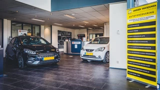 CUPRA Leon Sportstourer 1.4 e-Hybrid Business / 44