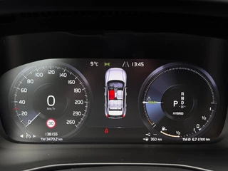 Volvo XC40 1.5 T5 Recharge R-Design NL-auto | Schuif- Kanteldak | H&K | Trekhaak | Stoelverwarming | Memory | Adaptive Cruise / 10