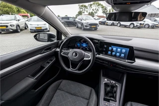 Volkswagen Golf 1.5 TSI Style  | Keyless | Trekhaak | Carplay / 22