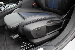 BMW 1 Serie 118i Business Edition  | M-Sport | Origin NL | Camera | Trekhaak | Navigatie / 42