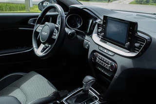 Kia XCeed 1.6 GDi PHEV DynamicLine|Camera|Stoel+Stuurverwarming| / 39