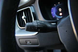 Volvo XC60 B4 Mild-Hybrid / 17