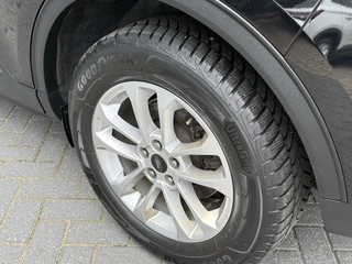Ford Kuga BWJ 2022 2.5 PHEV 225 PK Titanium  TREKHAAK | FULL LED | ADAPTIVE CRUISE | STOEL + STUURVER. | VOORRUITVERW. | CAMERA | CARPLAY + ANDROID | NAVI | CLIMA | LMV | PDC / 36