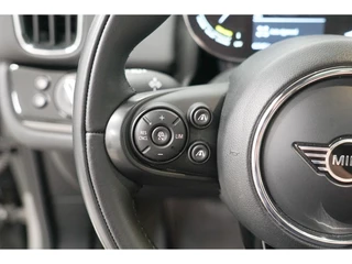 MINI Countryman 1.5 Cooper S E ALL4 Panoramadak | Harman Kardon | Head Up | ACC / 42