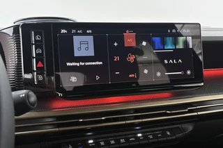 Lancia Ypsilon 1.2 Turbo Hybrid LX / 13