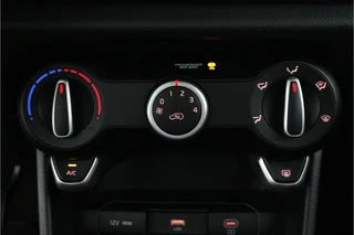 Kia Picanto 1.0 DPI DynamicLine  -  Airco - Cruise Control - Navigatie - DAB - Apple Carplay/Android Auto - Fabrieksgarantie tot 07-2032 / 26