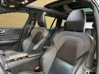 Volvo V60 2.0 B3 R-Design | Panoramadak | Harman Kardon | 360 Camera | Apple carplay & Android Auto / 23