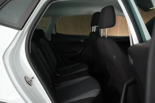 SEAT Arona 1.0 TSI 95pk Style Business Intense Camera Virtual Cockpit ACC Keyless Navigatie Carplay / 12