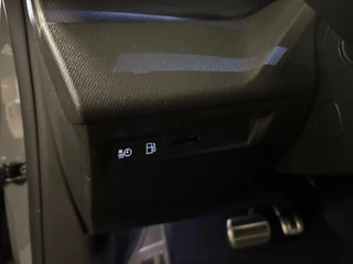 Peugeot 308 SW 1.6 Plug-in Hybrid 180 Allure Avantage GT / navi / 8 jaar fabrieks garantie / camera / 16