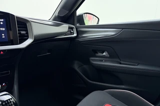 Opel Mokka 1.2 Turbo 100pk GS | Navigatie | Achteruitrijcamera | Stoel- en stuurverwarming | Climate control | Parkeersensoren | Zwart dak / 28