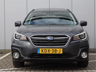 Subaru Outback 2.5i Premium  | Schuifdak | Trekhaak | Winterbandenset | H&K / 6