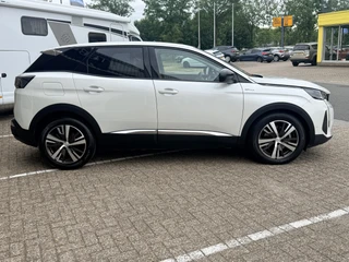 Peugeot 3008 1.6 HYbrid 225 Allure  | LED | Apple/Android | DAB | Keyless | PDC v+a incl. Camera | Standkachel / 9